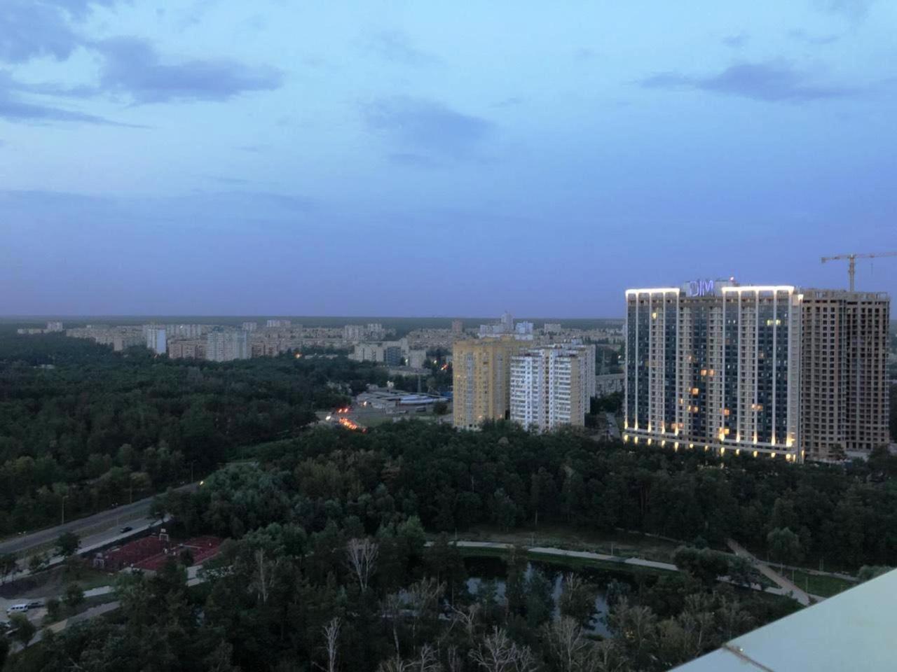 Квартира Парковые Озера Apartamento Kiev Exterior foto
